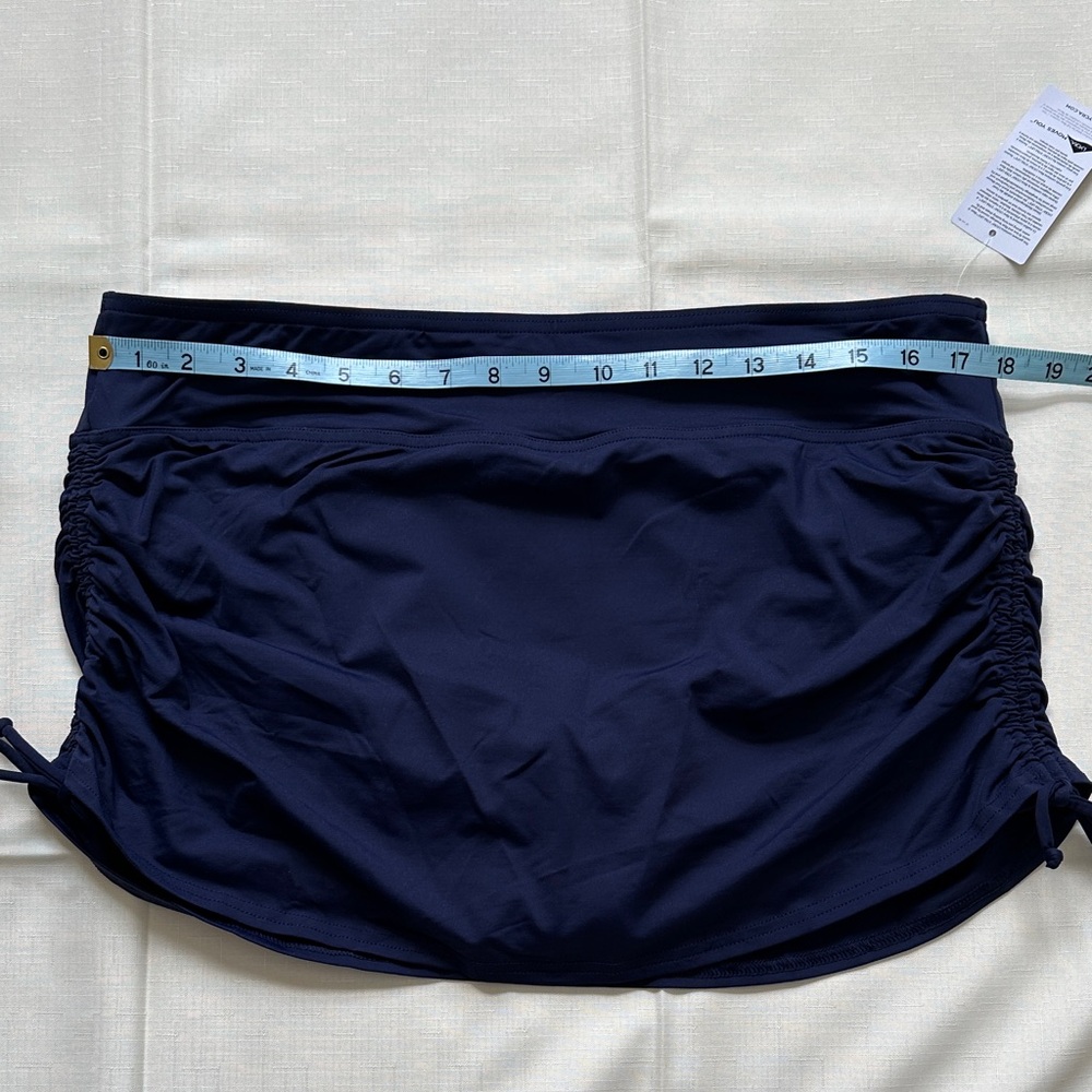 Lands’ End Adjustable Ruched Swim Skirt - Picture 5 of 8